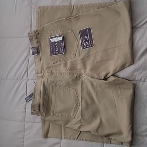 Gloria Vanderbilt "Amanda" Perfect Khaki Jeans